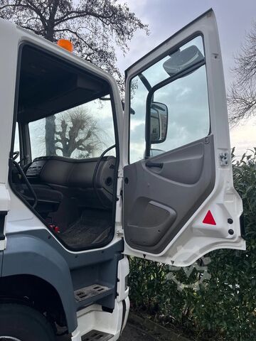 Standard-SZM DAF CF 85 FT