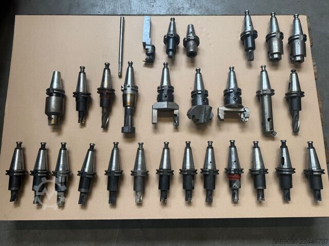 Tool holder Sortiment Werkzeugaufnahmen 27 Stück SK40