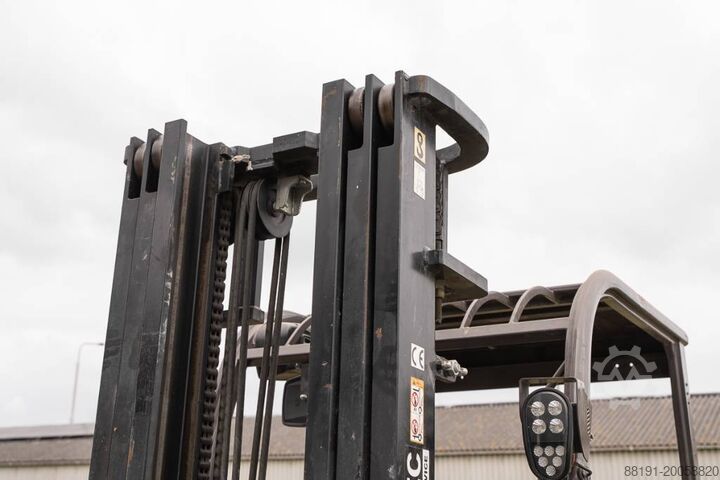 Gabelstapler Manitou ME 435