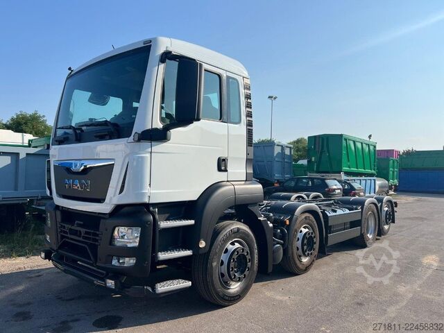 LKW-Fahrgestell MAN MAN TGS 35.360 USATO A TELAIO 8X2