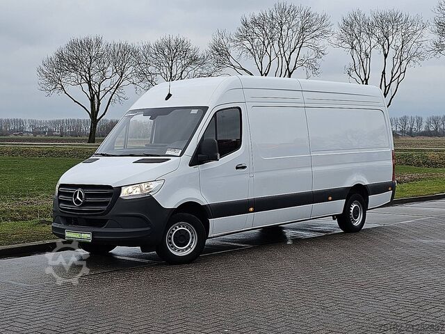 High-roof van MERCEDES-BENZ SPRINTER 315 L3H2 3.5T-Trekhaak !