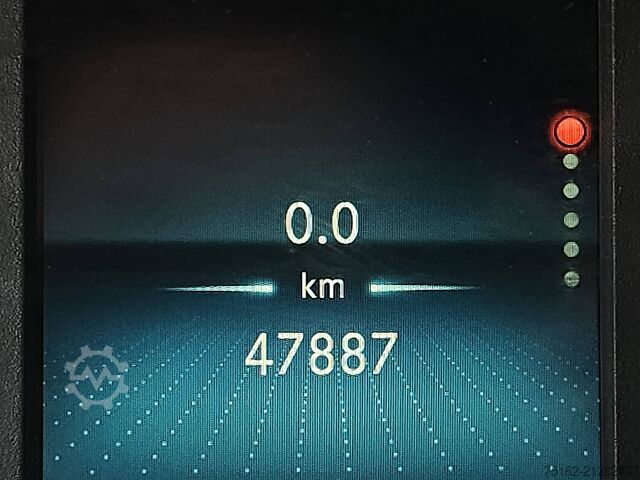 High-roof van MERCEDES-BENZ SPRINTER 315 L3H2 3.5T-Trekhaak !