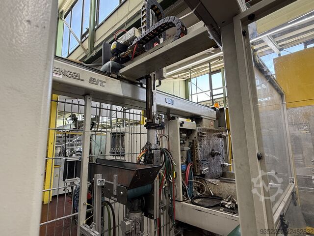 Injection molding machine Engel ES 1050/200-HL