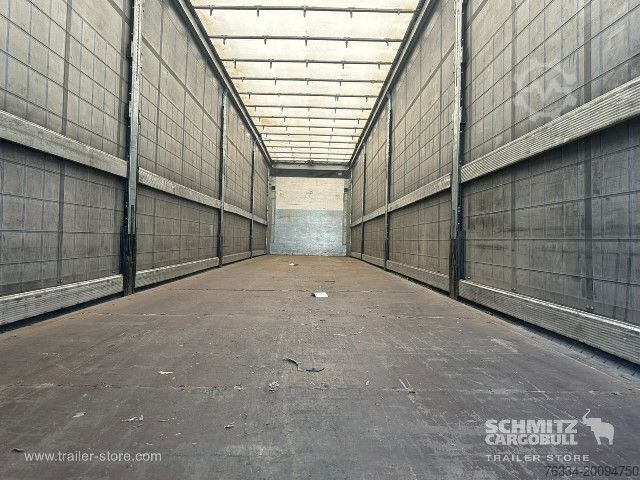 Open semitrailer with tarp Schmitz Cargobull Semitrailer Curtainsider Standard
