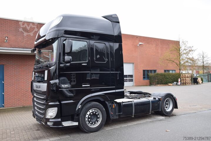 Volumen SZM Daf XF 480 Low Liner Mega Hubsattelplatte ACC