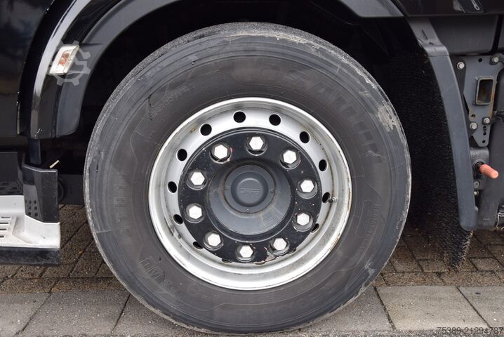 Volumen SZM Daf XF 480 Low Liner Mega Hubsattelplatte ACC