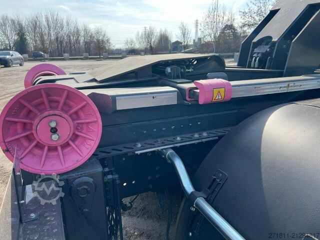 Abrollkipper IVECO IVECO TRAKKER 360 SCARRABILE 6X4