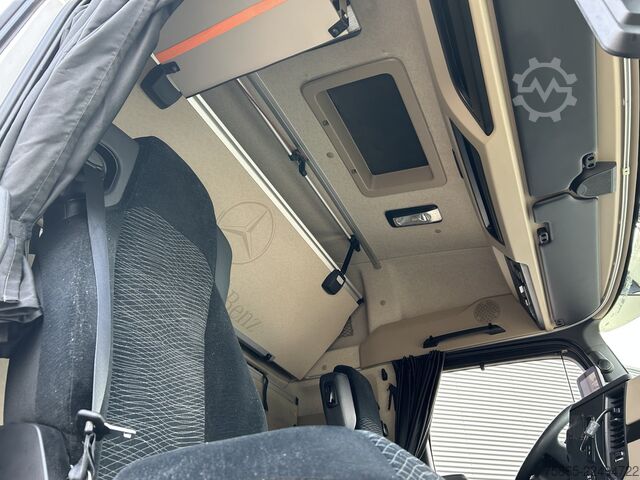 Standard tractor Mercedes-Benz Actros 1842 Streamspace / 574 dkm / Tacho V2 / ...