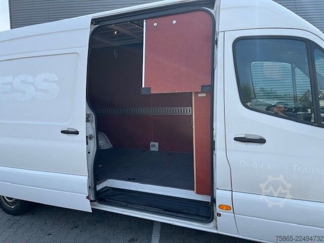 Panel van Mercedes-Benz Sprinter 319 3.0 V6 CDI / Sleeper Cab / L4 H3 /...