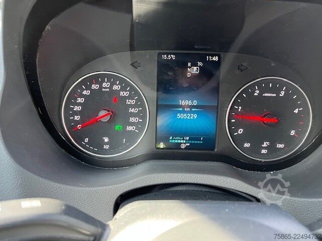 Panel van Mercedes-Benz Sprinter 319 3.0 V6 CDI / Sleeper Cab / L4 H3 /...
