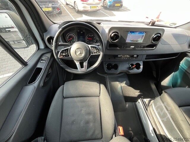 Panel van Mercedes-Benz Sprinter 319 3.0 V6 CDI / Sleeper Cab / L4 H3 /...
