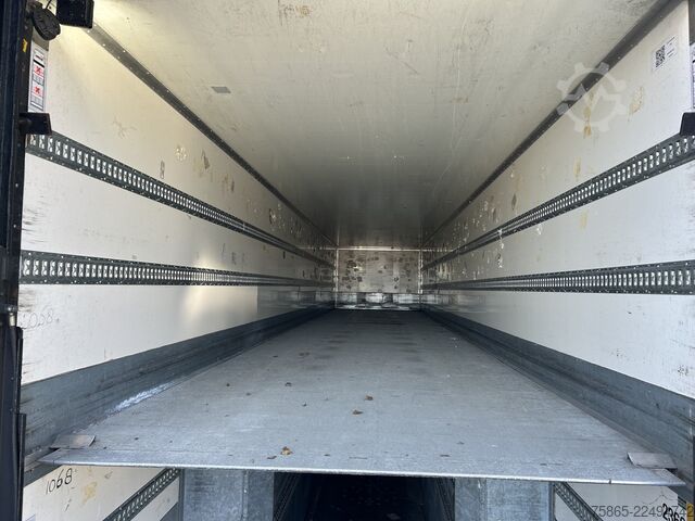 Box body Burgers 0 DGPL / Double Stock / Race Trailer / Box / Bi...