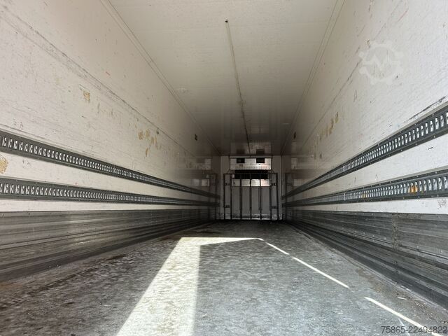 Refrigerated/freezer transport Sor Iberica SOR-S3E / Carrier Vector 1550 / BPW Trommel / K...
