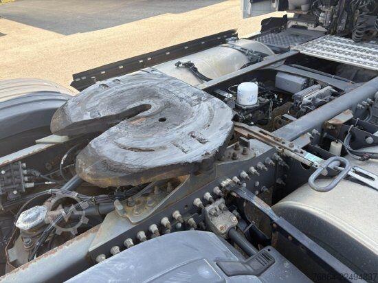 Standard tractor unit VOLVO FH 420, EURO6,  I-SHIFT, VEB+