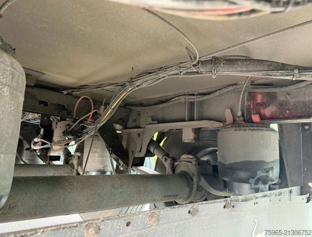 Kühlauflieger SCHMITZ CARGOBULL SKO 24 THERMO KING SL 400-e FLOWERWIDE HOLLAND-T