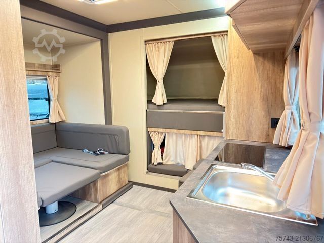 Viehtransporter MERCEDES-BENZ FUSO 8 180  TT-S 1-3 Pferde Pop-Out, Neufahrzeug