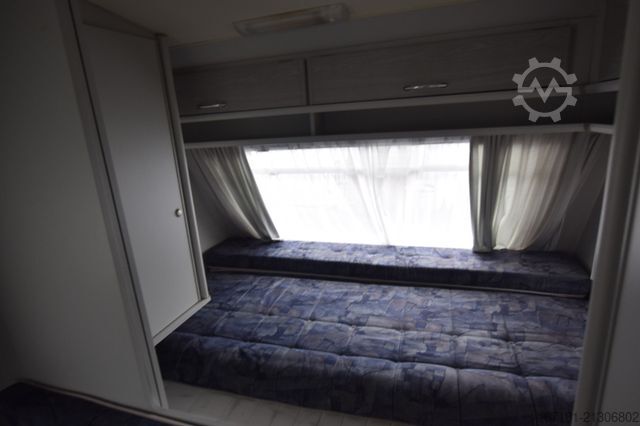 Wohnwagen DELTA 4600 MD mit Vorzelt