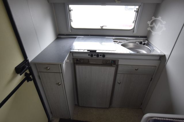 Wohnwagen DELTA 4600 MD mit Vorzelt