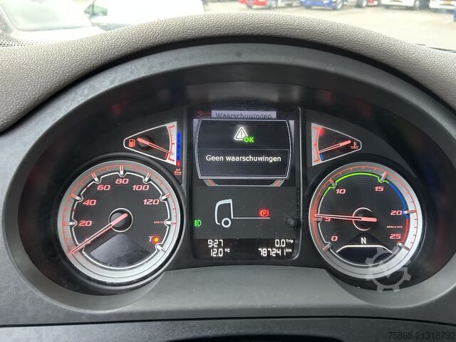 Volume tractor DAF CF 410 FT Space Cab / Mega / 787 dkm / Hefschot...