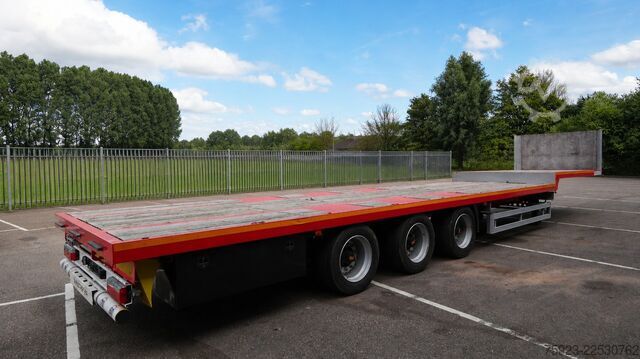 Semi low-loader Reistreyler 3 axle semi low loader