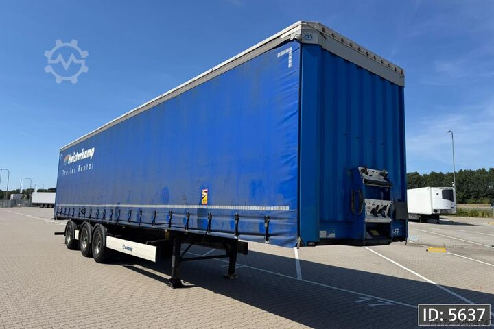 Schiebeplanen Krone SD / Steering axle / Lift axle / Mounted forkli...