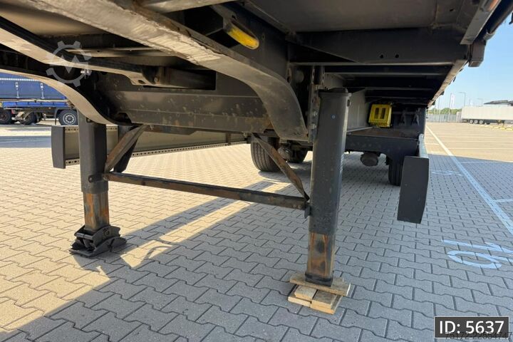 Schiebeplanen Krone SD / Steering axle / Lift axle / Mounted forkli...