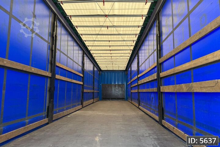 Schiebeplanen Krone SD / Steering axle / Lift axle / Mounted forkli...