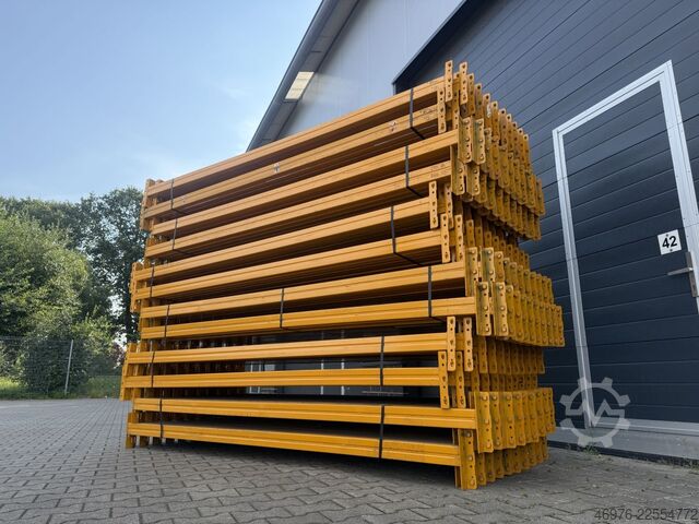 2.700 mm Lichte Weite/ K: 85x50mm / gelb META (Thyssen) Palettenregaltraverse Traverse Regal
