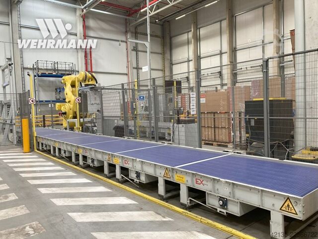 Industrieroboter mit Förderbandsystem u. Sicherheitszaun FANUC M-2000iA/1700L (2018) FANUC M-2000iA/1700L