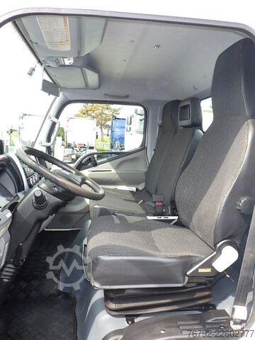 Tipper van FUSO Canter 7 C 18 HIAB Abroller/AHK/Klima/LED/24 tkm
