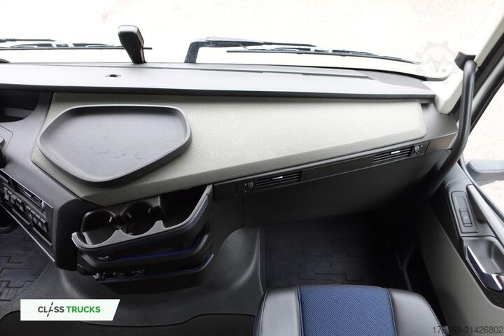 Standard tractor unit VOLVO FH 460 Globetrotter XL i-Save