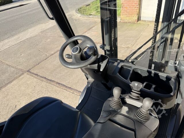 Diesel Forklift Linde H20D-01