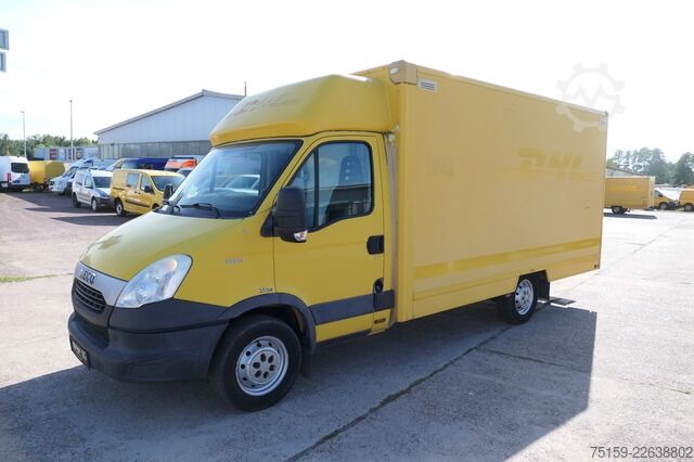 Transporter mit Koffer iveco Daily 35 S11 C30C AUTOMATIK KAMERA Regale LUFT DURCHGANG EURO-5 CoC