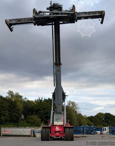 Vollcontainer Reachstacker CVS Ferrari F377.5 PB