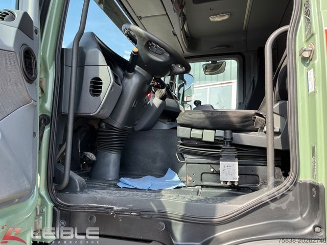 Tipper truck MERCEDES-BENZ Actros MP3 4141 8x4 Carnehl Hardox Mulde 17m³