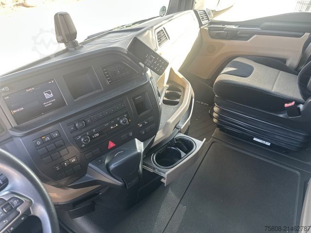 Standard tractor unit MAN TGX 18.510 XXL Intarder 2 Tanks ACC LGS Alcoa