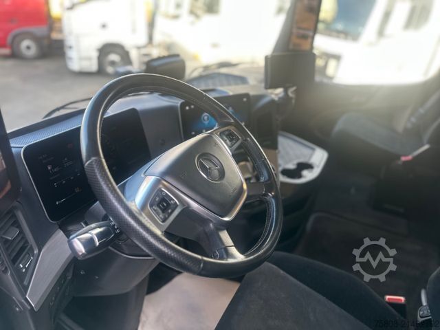 Standard tractor unit MERCEDES-BENZ Actros1851 Safety 1150L Xenon Retarder Standklim