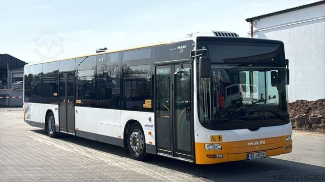 City bus MAN A 21 Lions City  /  Fahrerklima