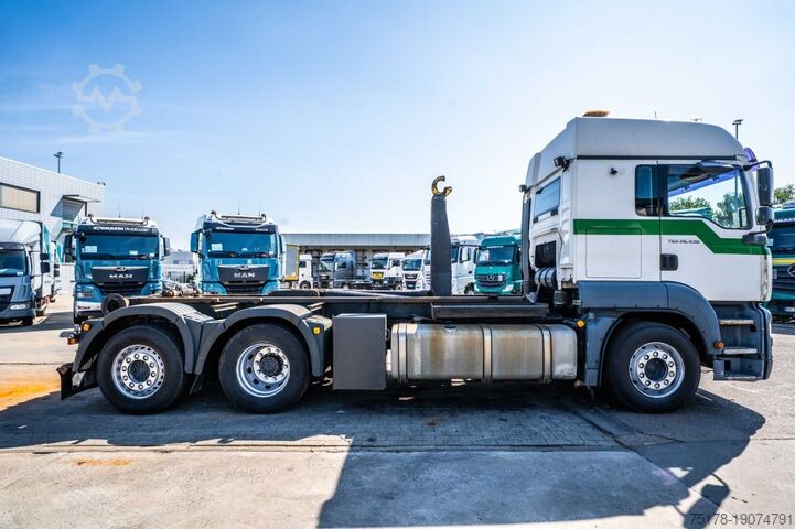 Hakenarmsystem MAN TGA 26.430 LL