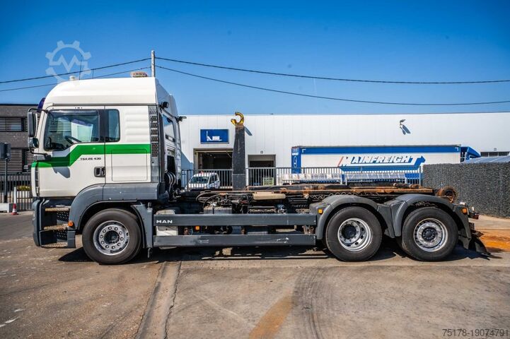 Hakenarmsystem MAN TGA 26.430 LL