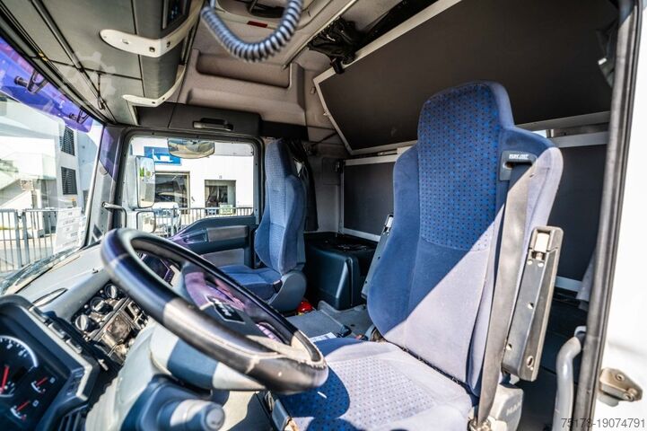 Hakenarmsystem MAN TGA 26.430 LL