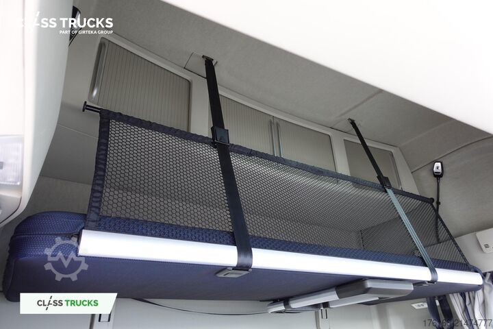 Standard tractor unit VOLVO FH 460 Globetrotter XL i-Save