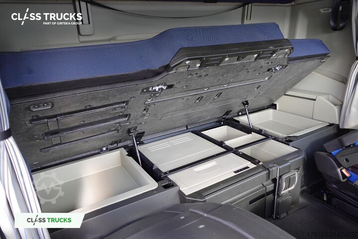 Standard tractor unit VOLVO FH 460 Globetrotter XL i-Save