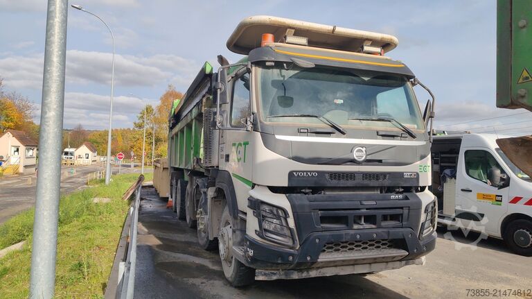 Knickgelenkter Muldenkipper Volvo FMX500 (not road legal)