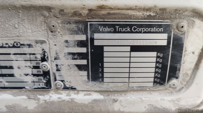 Knickgelenkter Muldenkipper Volvo FMX500 (not road legal)