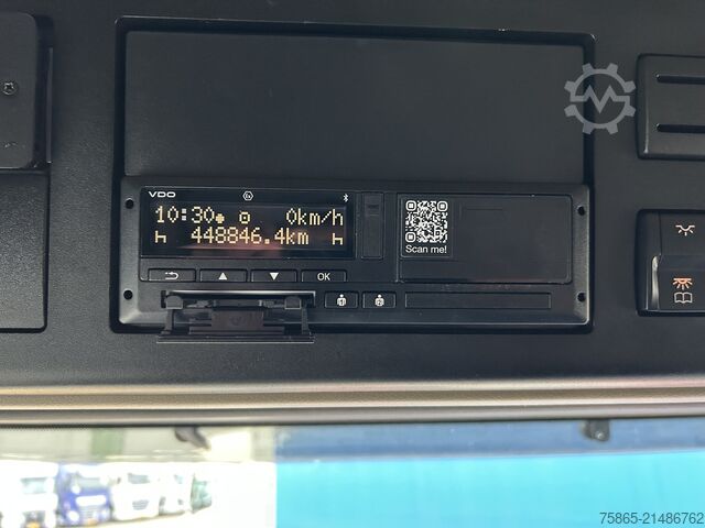 Standard tractor Mercedes-Benz Actros 1845 Gigaspace / Tacho V2 / PTO - Hydrau...