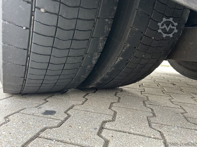 Standard tractor Mercedes-Benz Actros 1845 Gigaspace / Tacho V2 / PTO - Hydrau...