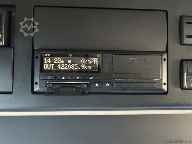 Standard tractor Mercedes-Benz Actros 1845 Gigaspace / Tacho V2 / PTO - Hydrau...