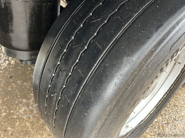 Refrigerated/freezer transport Kögel / SOR Iberica-S3E / Carrier Vector 1550 / Kuhl ...