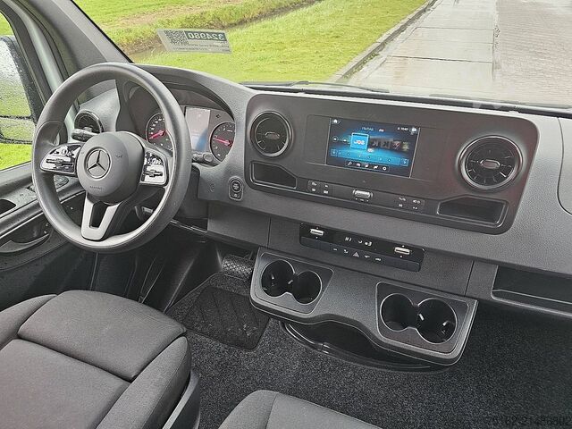 High-roof van MERCEDES-BENZ SPRINTER 317 L3H2 Maxi Automaat